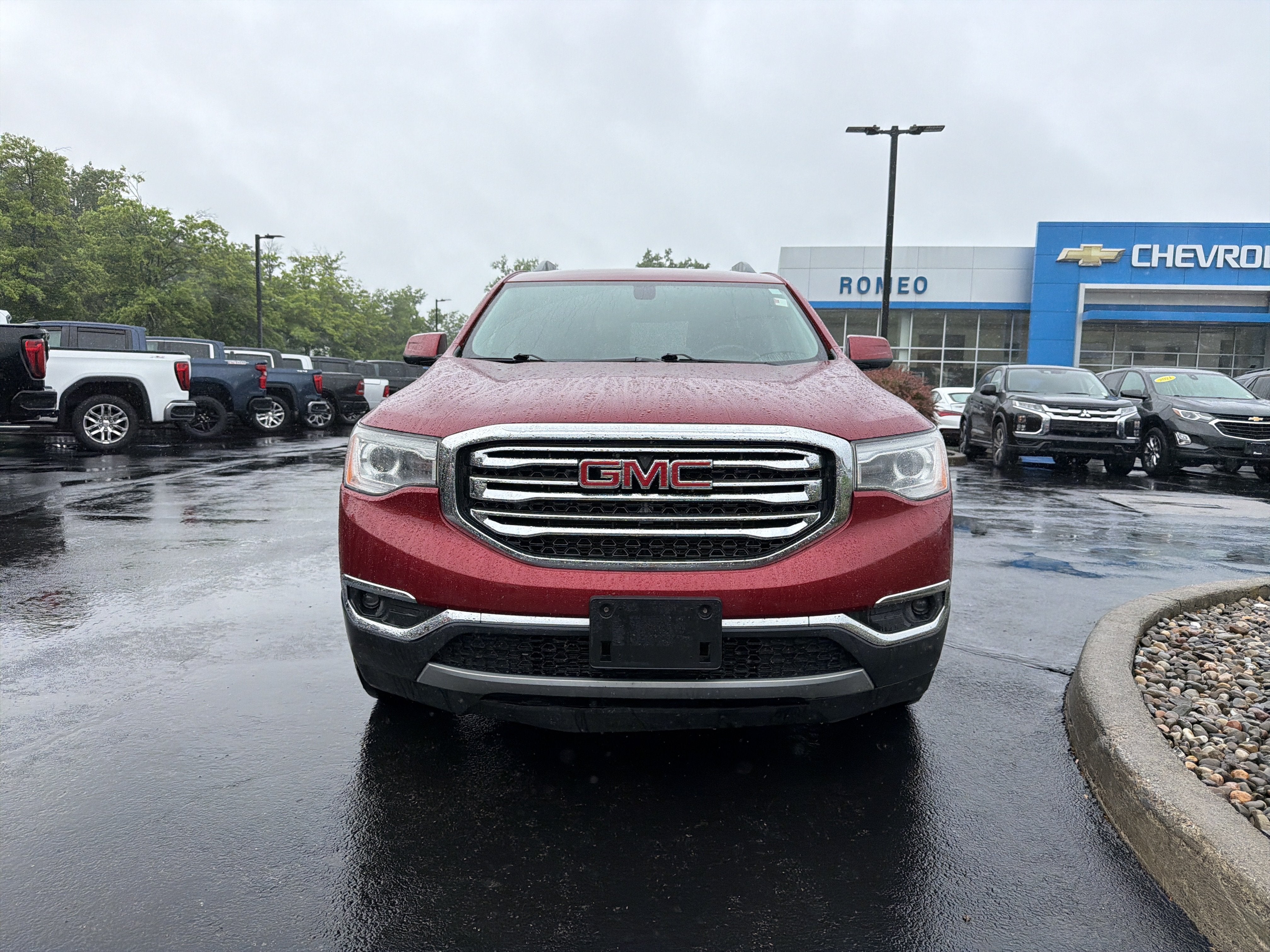 2019 GMC Acadia — side profile view