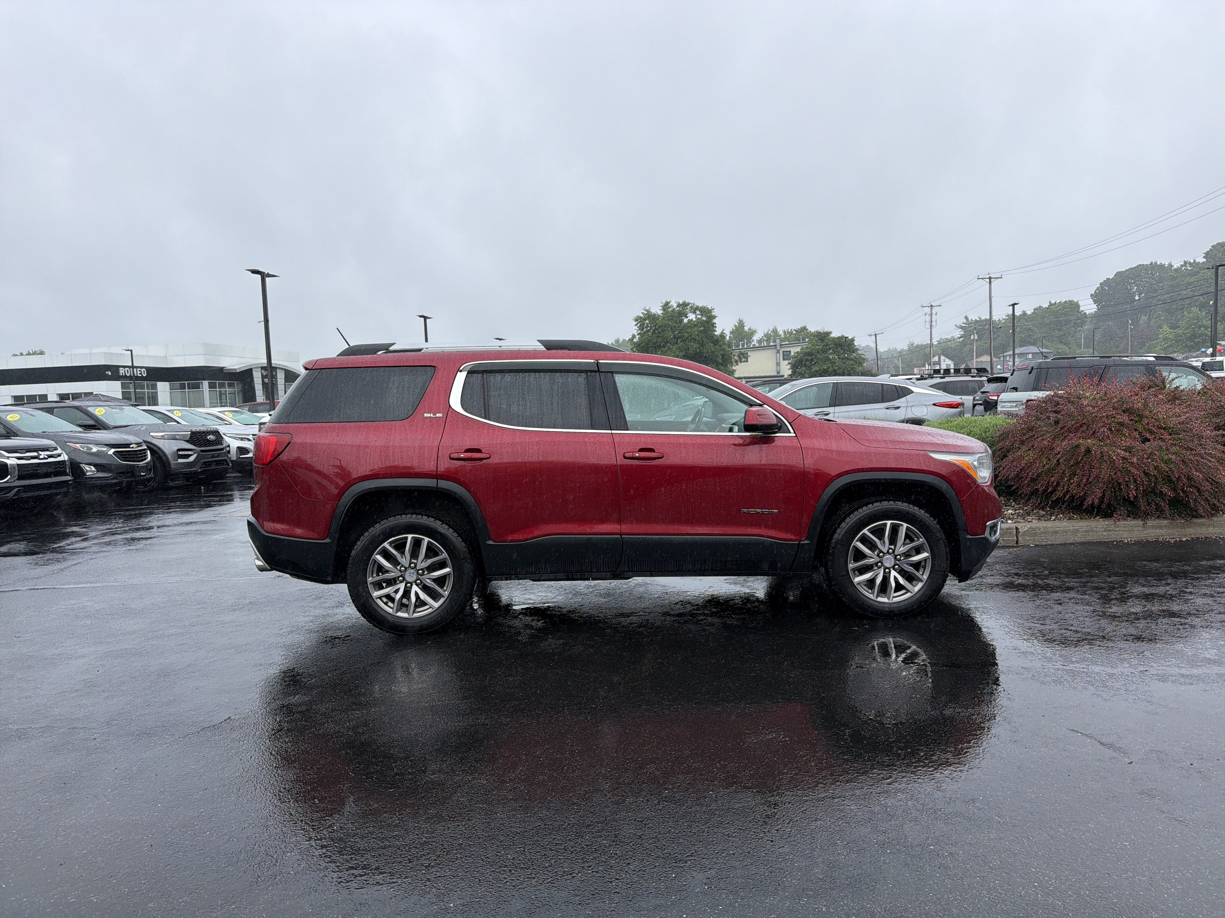 2019 GMC Acadia — interior view