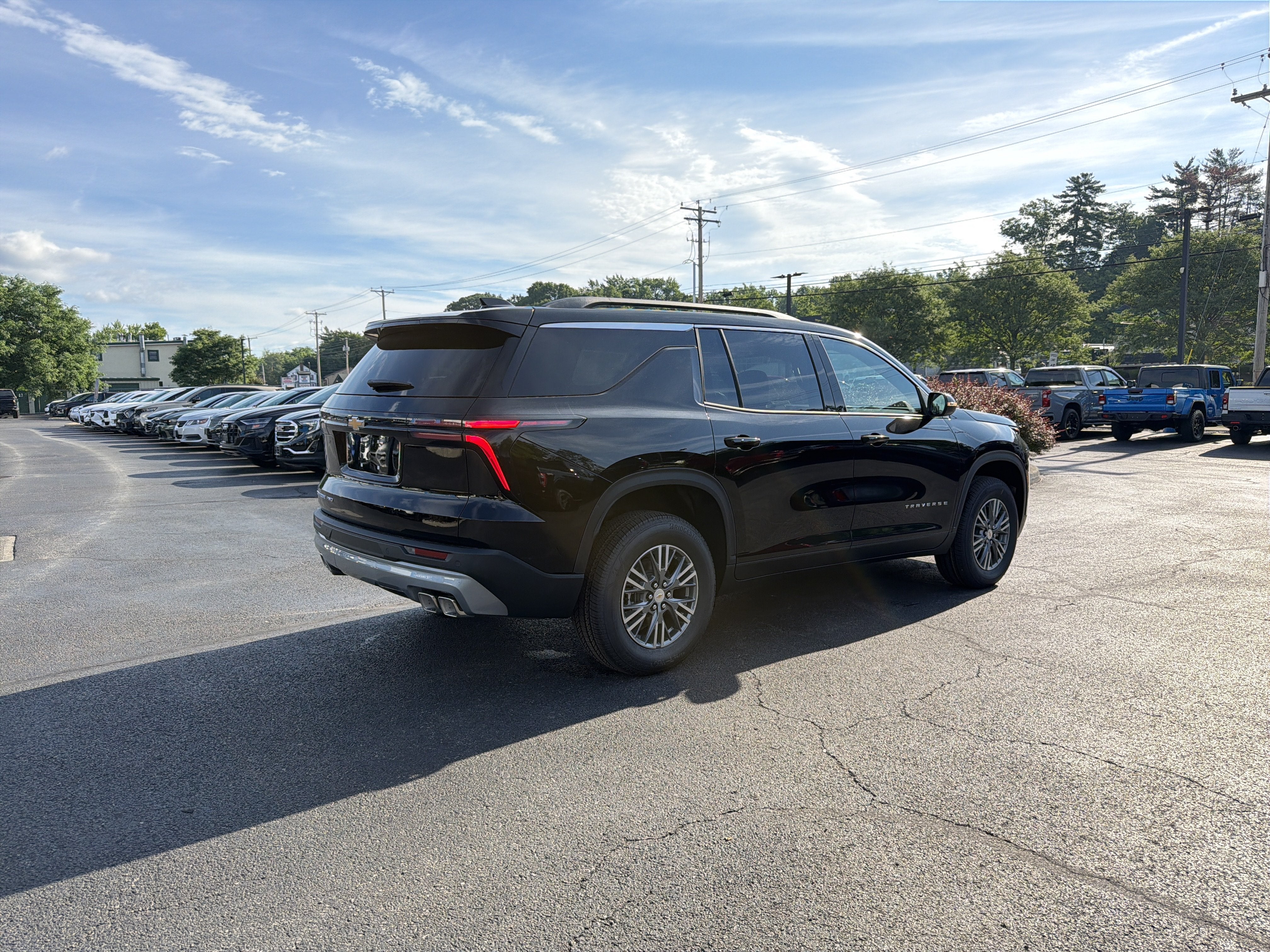 2026 Chevrolet Traverse — detail view
