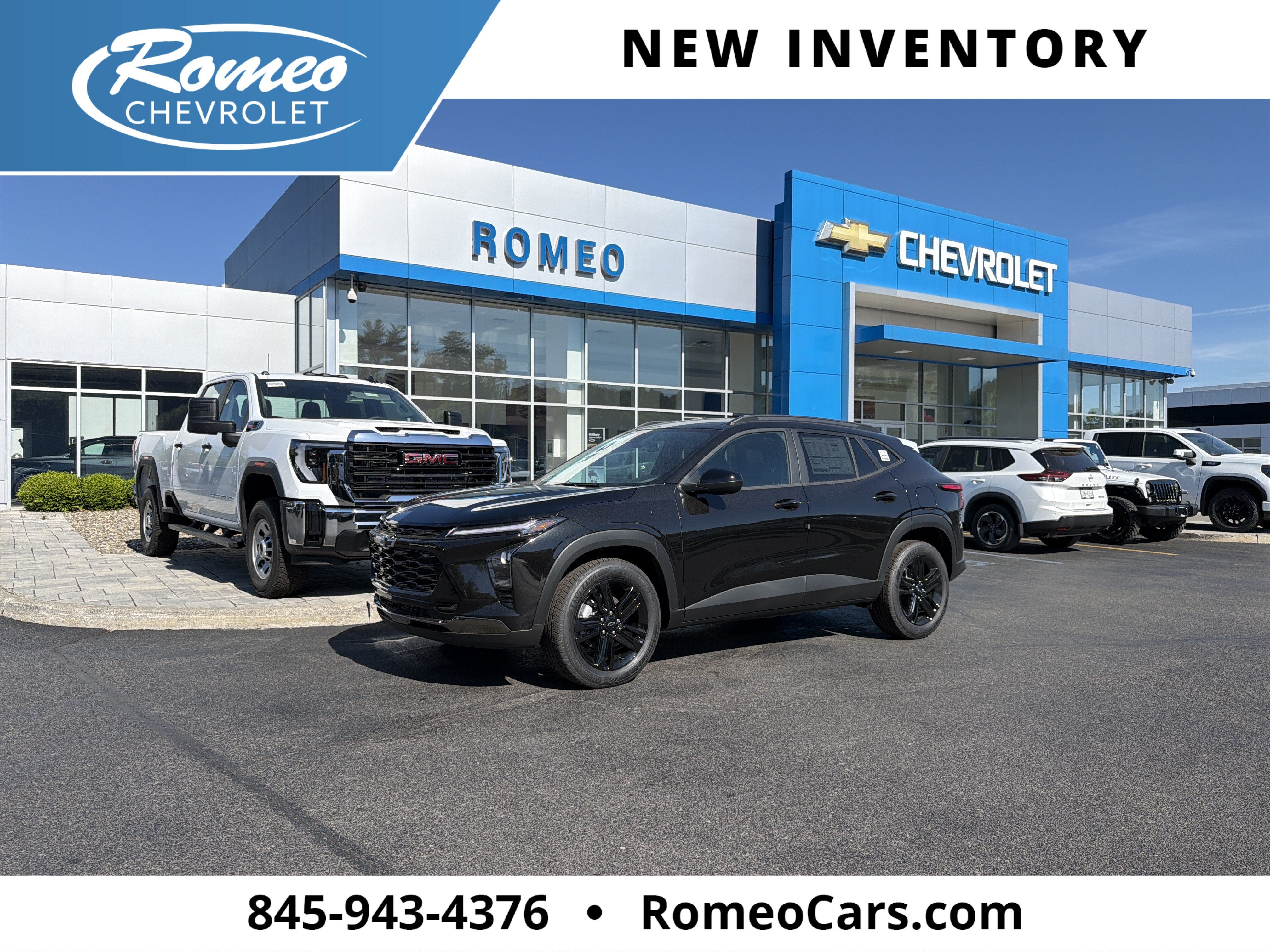 2026 Chevrolet Trax ACTIV in Mosaic Black Metallic — front three-quarter view