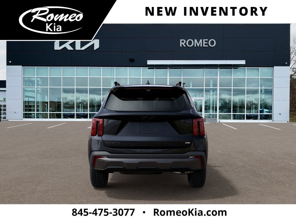 2025 Kia Sorento — detail view