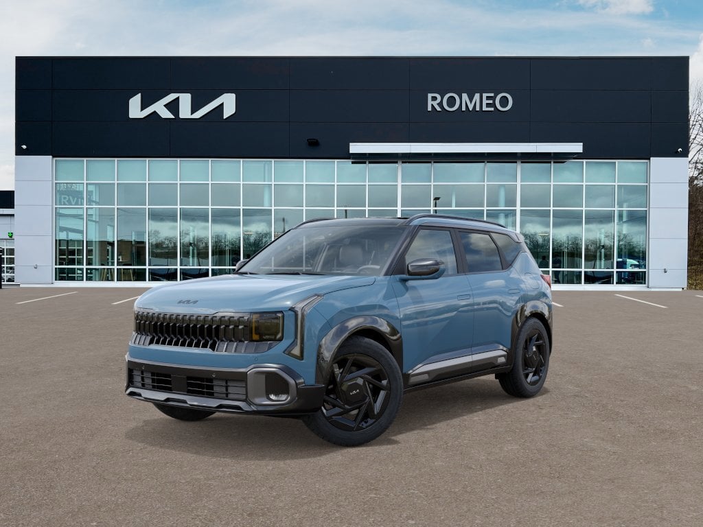 2027 Kia Seltos X-Line SX in Frost Blue — front three-quarter view