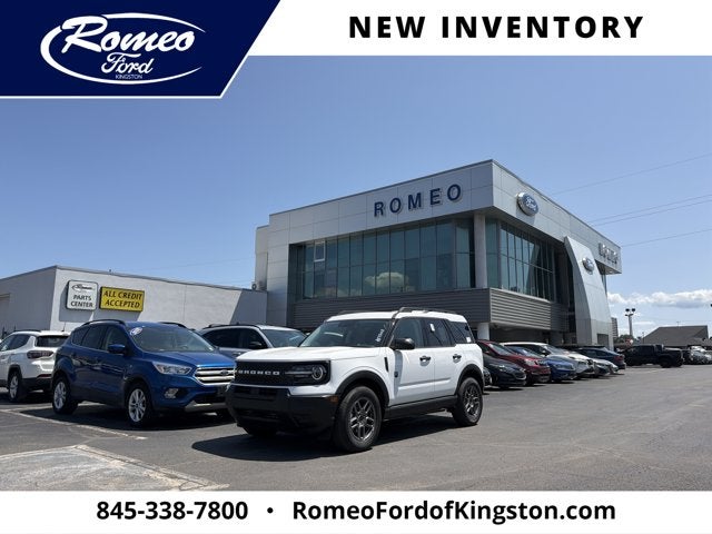 2026 Ford Bronco Sport Big Bend in Oxford White — front three-quarter view