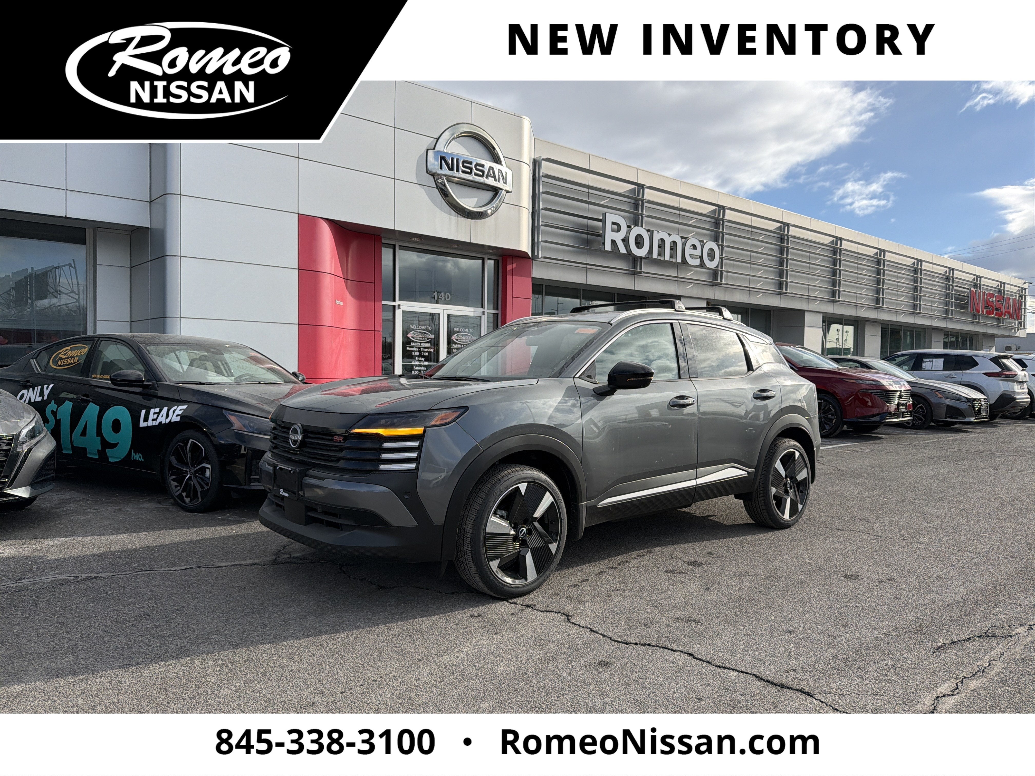 2026 Nissan Kicks SR in Gun Metallic — front three-quarter view