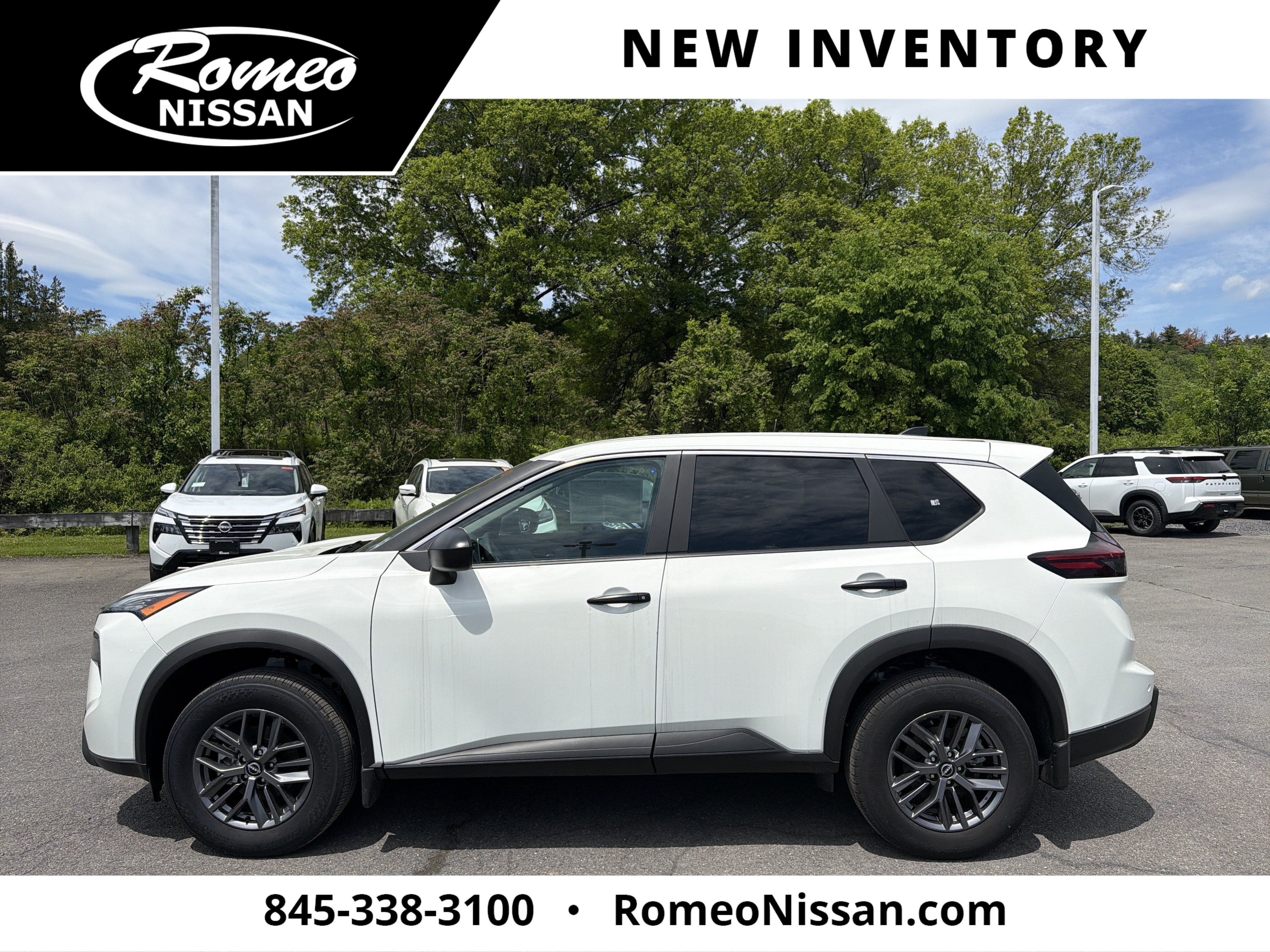 2026 Nissan Rogue — detail view