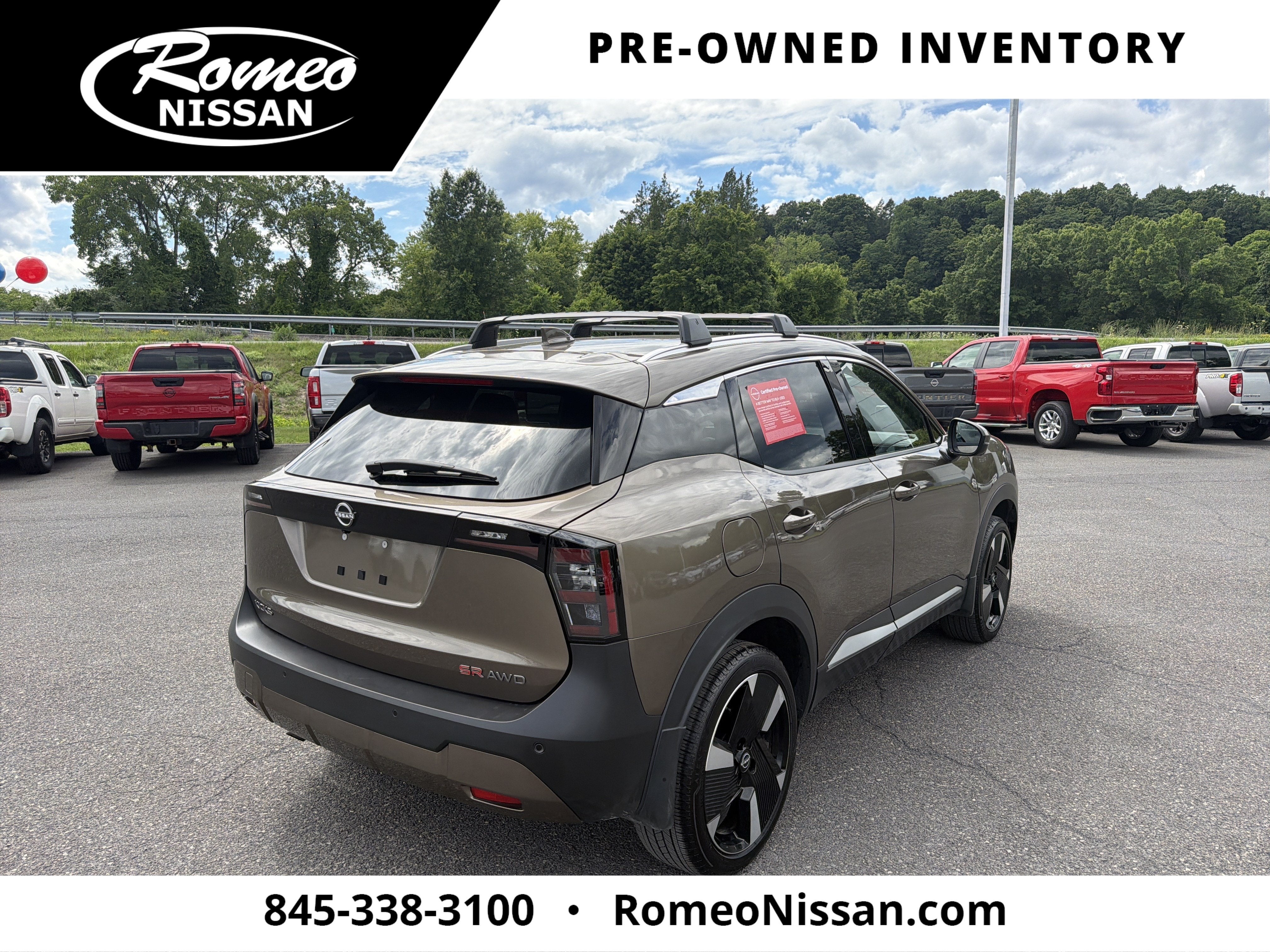 2025 Nissan Kicks — detail view