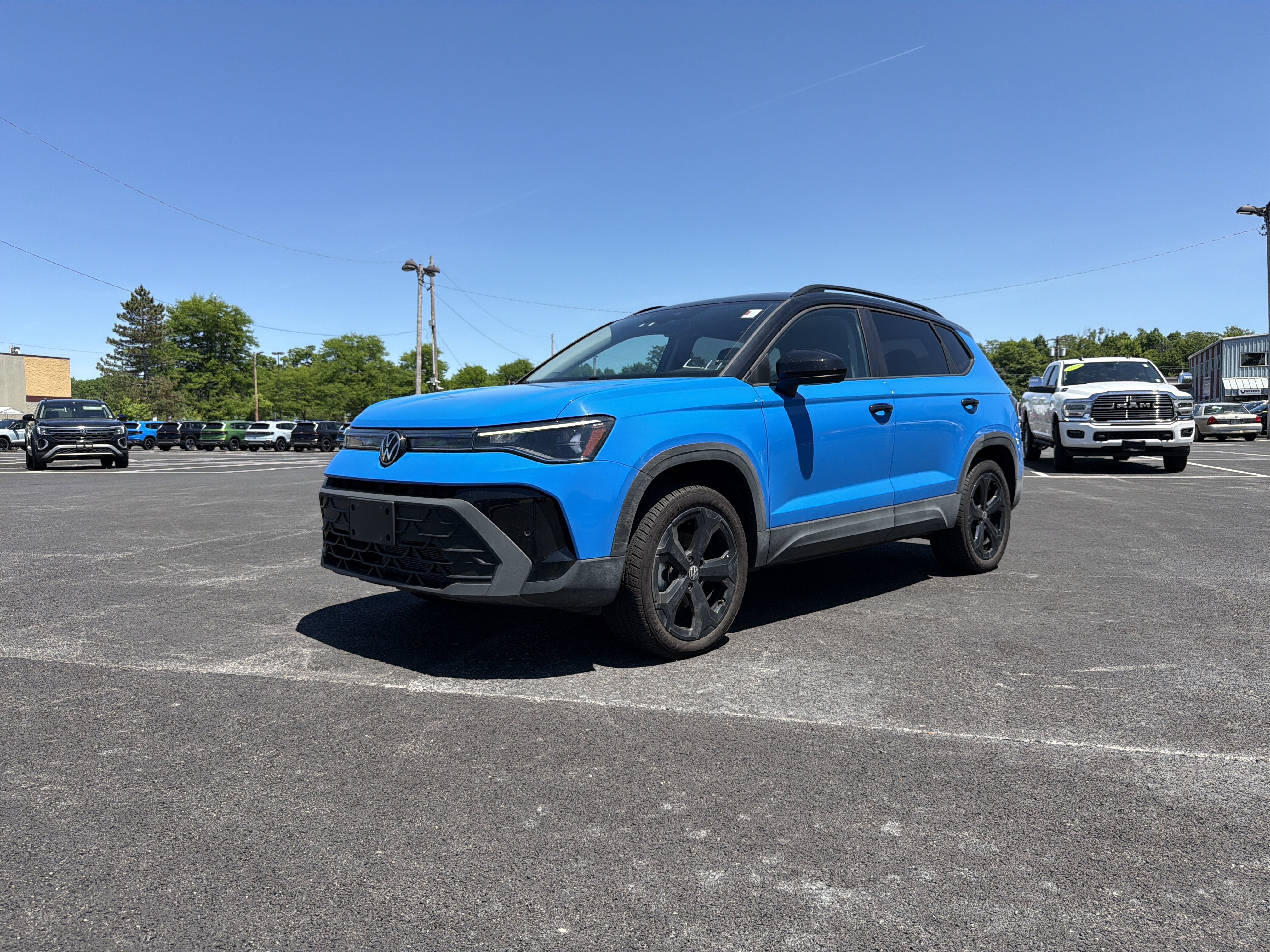 2025 Volkswagen Taos