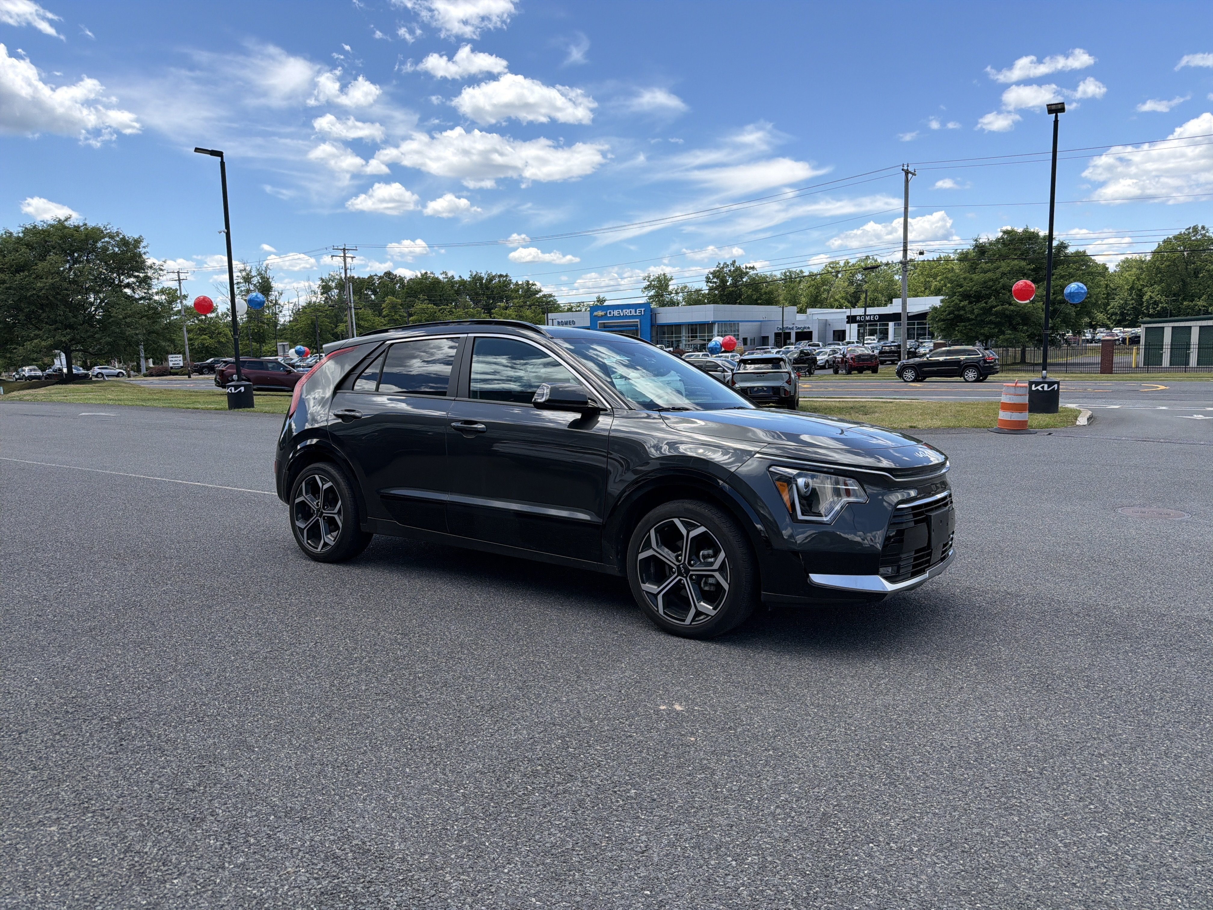 2023 Kia Niro — rear three-quarter view