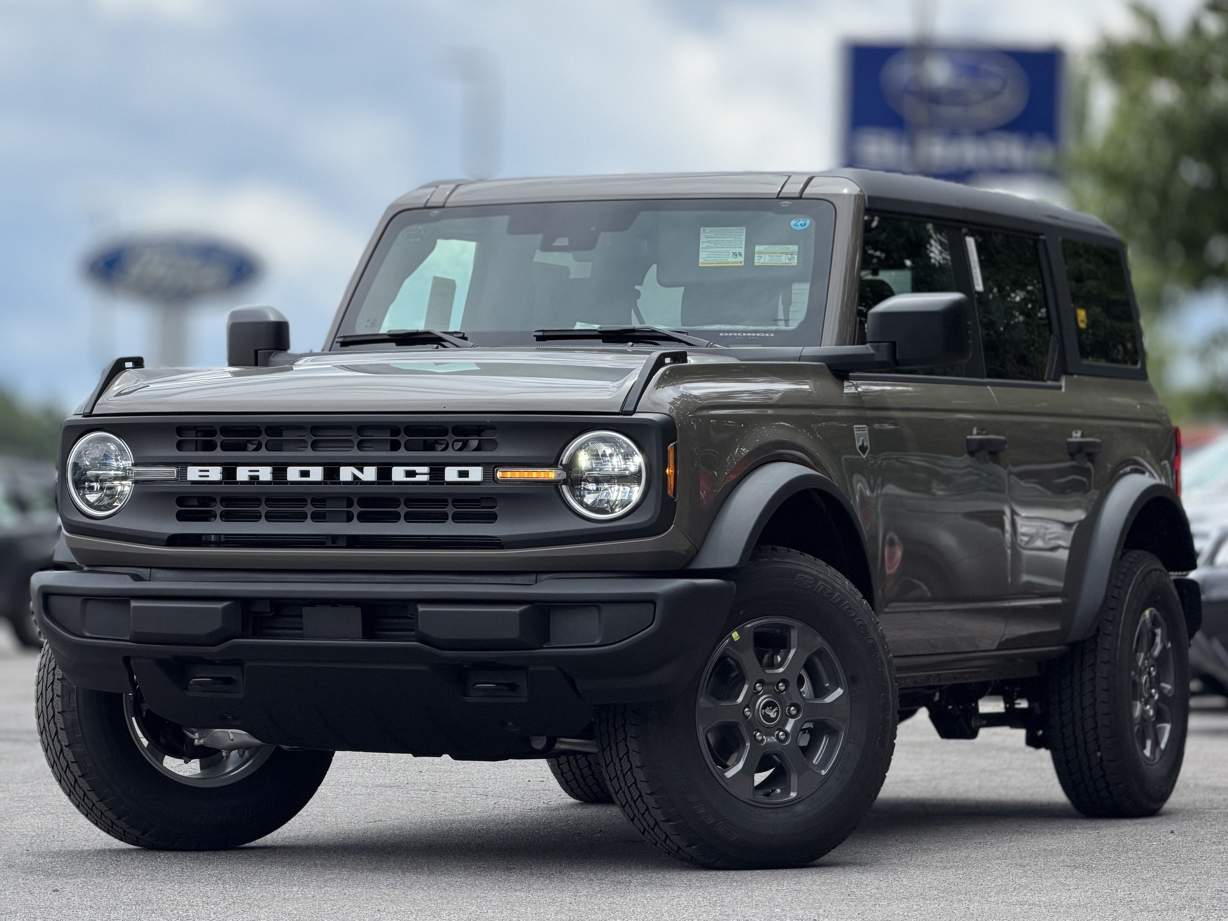 2026 Ford Bronco Big Bend in Gray — front three-quarter view
