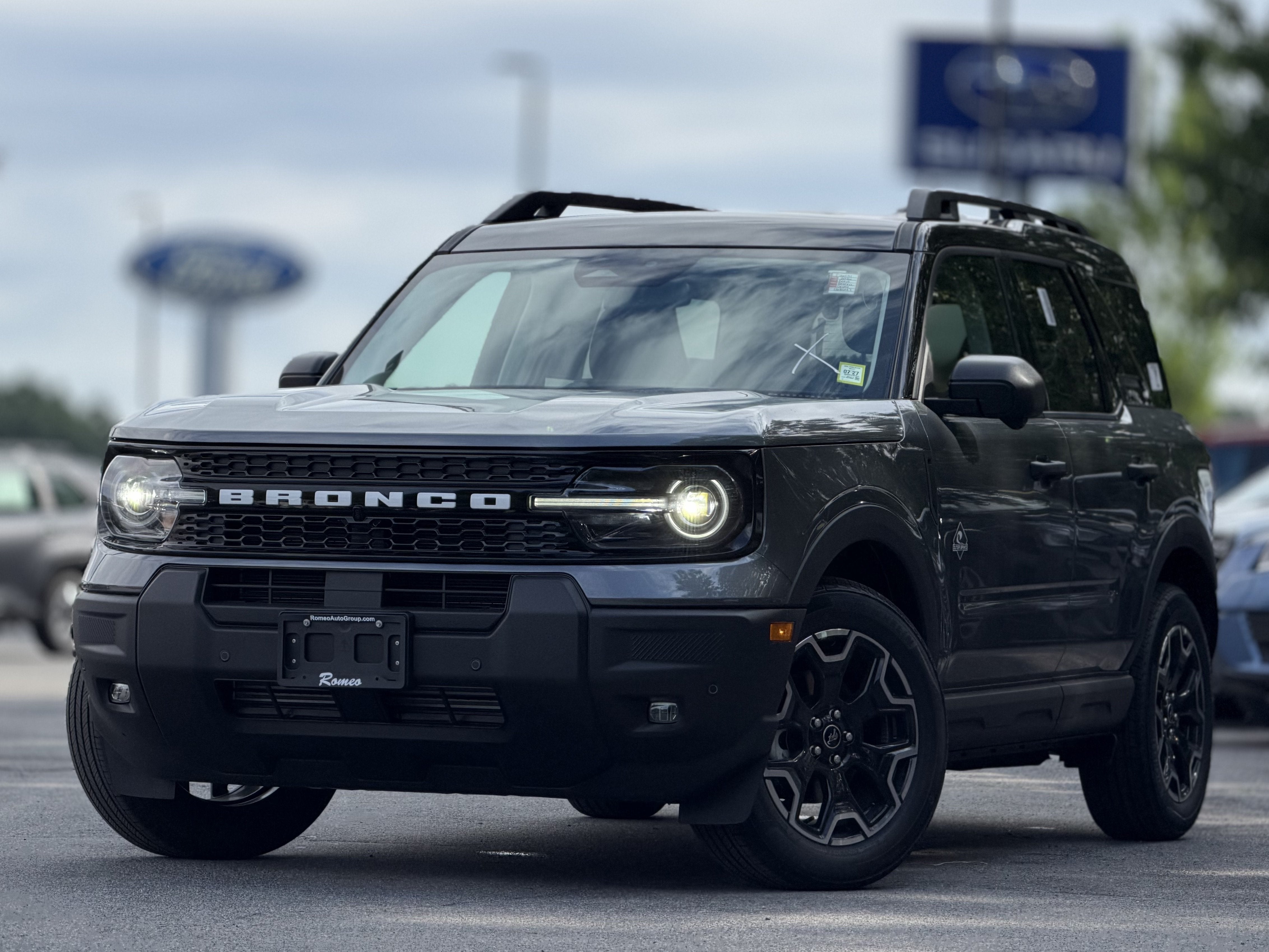 2026 Ford Bronco Sport Outer Banks in Gray — front three-quarter view
