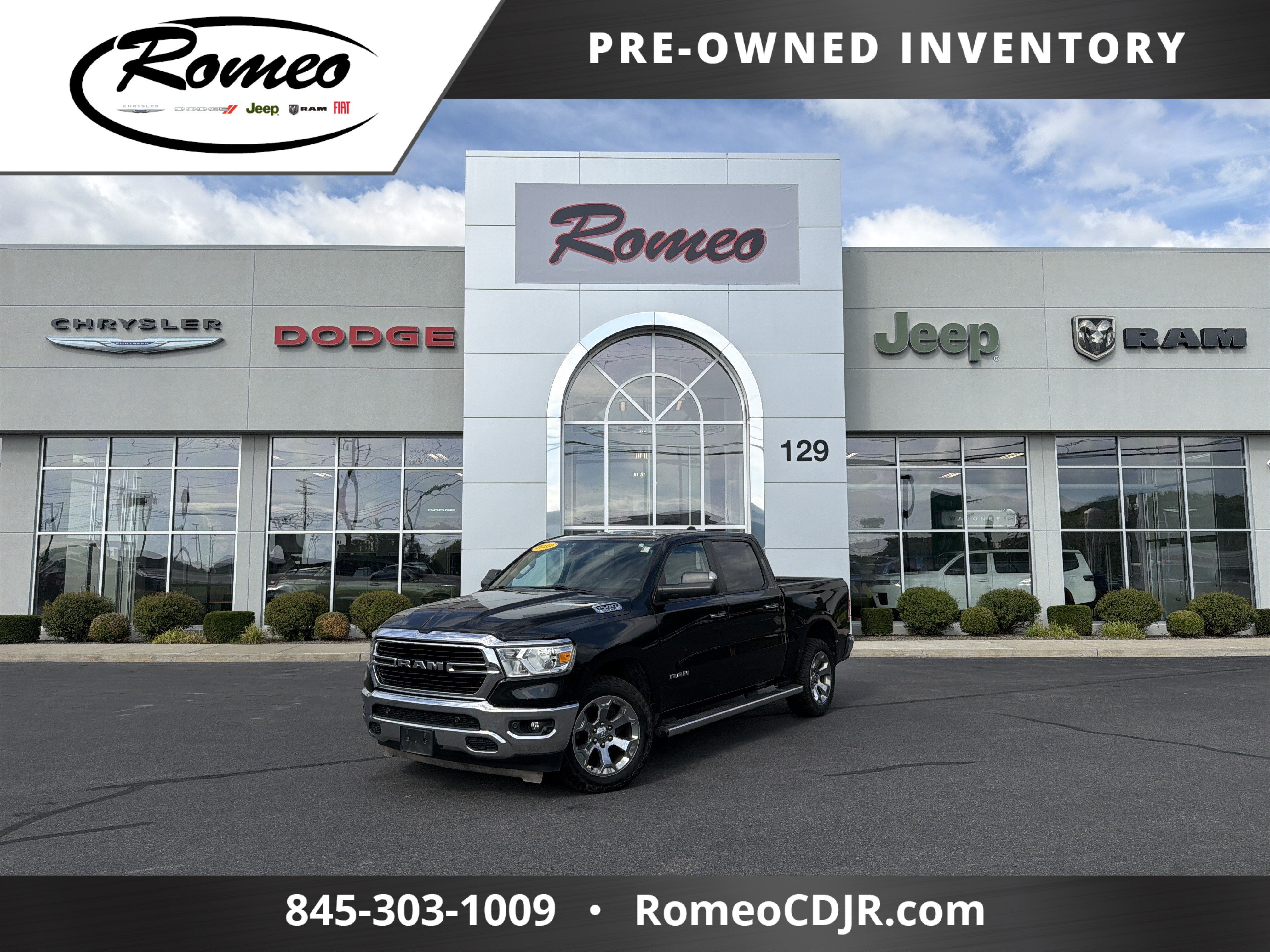 2019 RAM 1500 Big Horn/Lone Star in Other — front three-quarter view