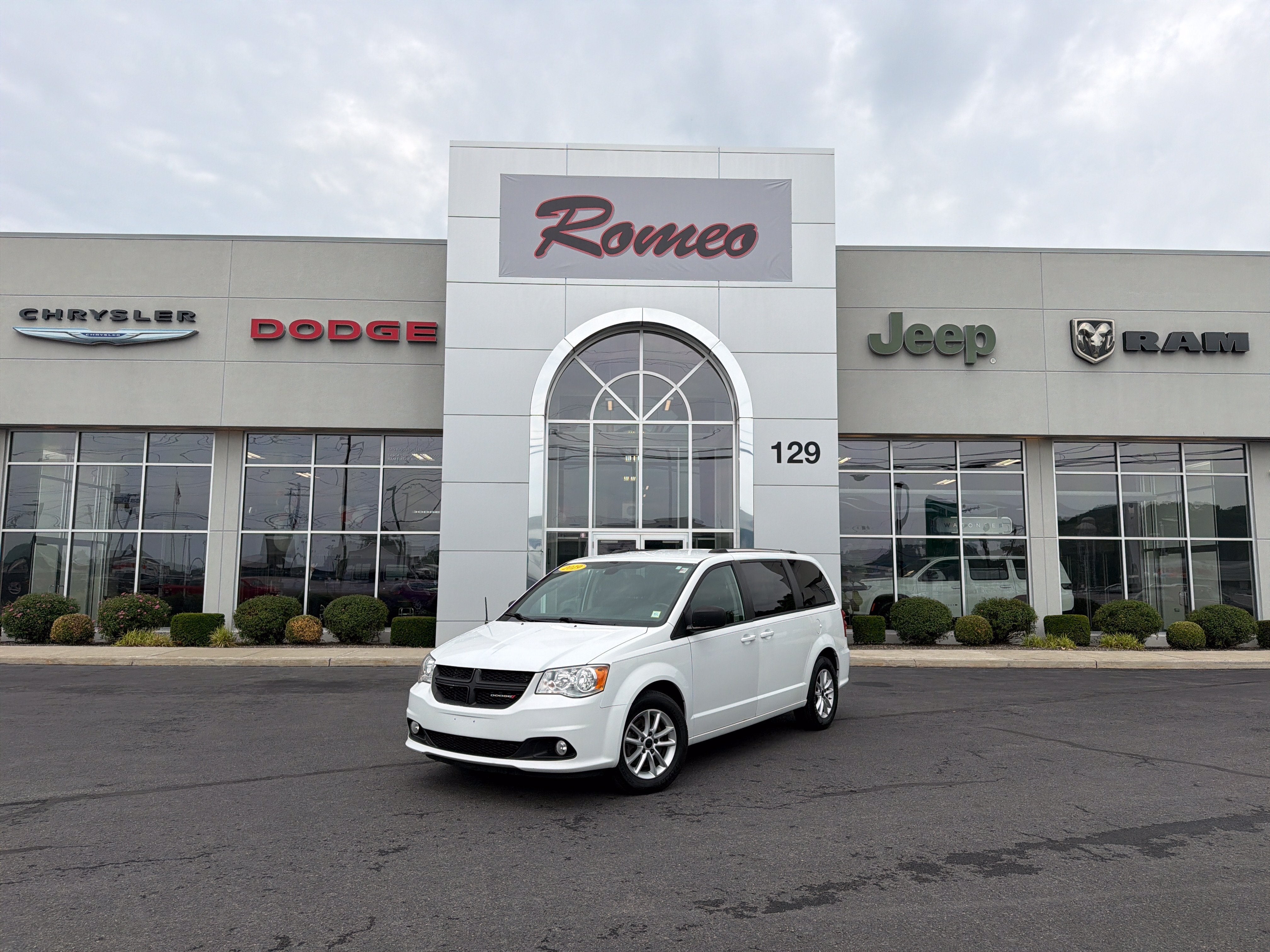 2019 Dodge Grand Caravan SXT in Other — front three-quarter view