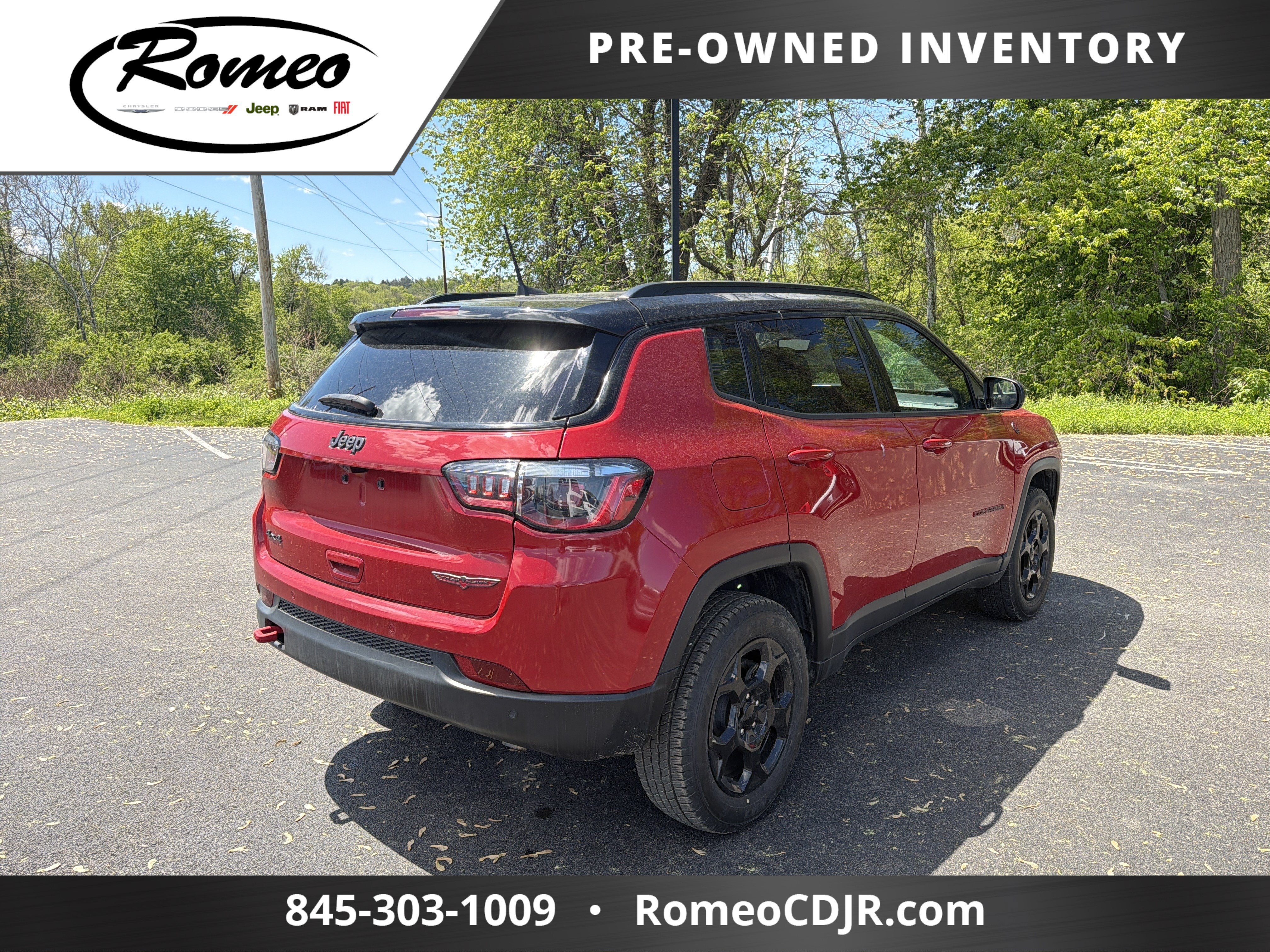 2023 Jeep Compass — detail view