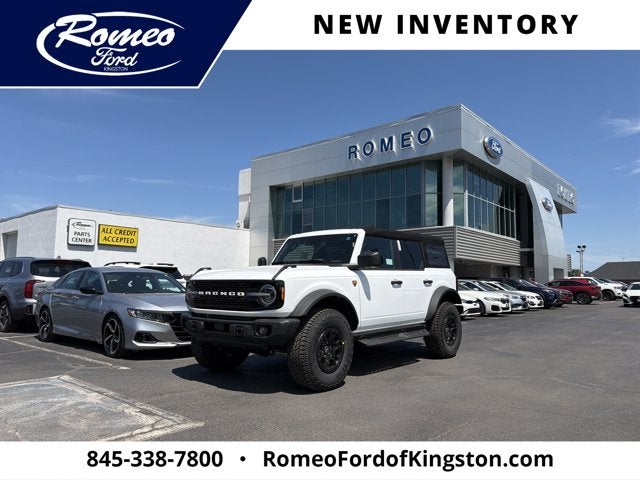 2026 Ford Bronco Badlands in Oxford White — front three-quarter view