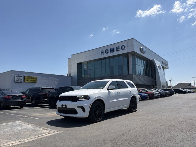 2022 Dodge Durango GT in White Knuckle Clearcoat — front three-quarter view