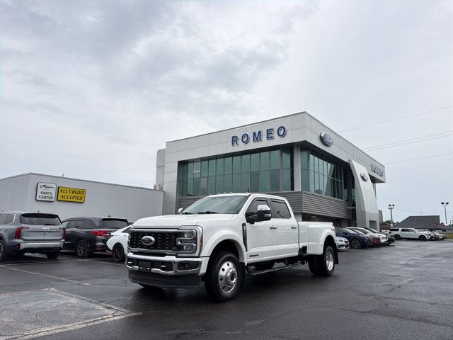 2023 Ford F-450SD Lariat DRW in White Metallic — front three-quarter view