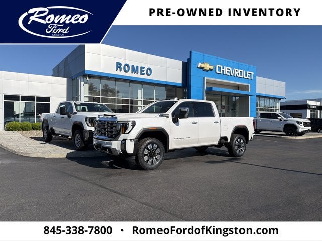 2024 GMC Sierra 2500HD Denali in White Frost Tricoat — front three-quarter view