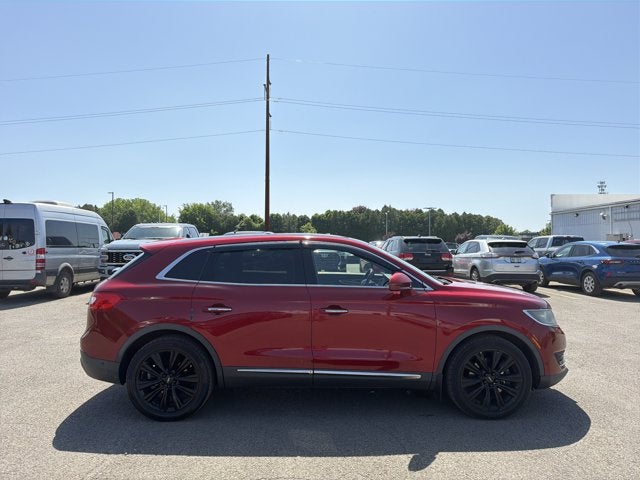 2016 Lincoln MKX — interior view